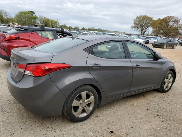 Photo 3 from auction – 2012 HYUNDAI ELANTRA GL with VIN 5NPDH4AE9CH083348