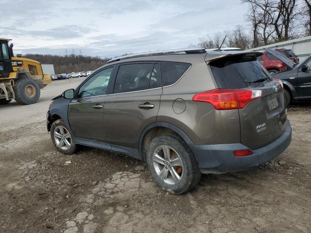 Photo 2 from auction – 2015 TOYOTA RAV4 XLE with VIN 2T3RFREV5FW295261