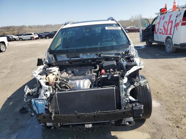 Photo 5 from auction – 2017 TOYOTA RAV4 SE with VIN JTMJFREV2HD211555