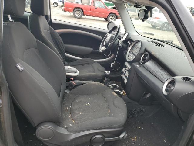 Photo 10 from auction – 2009 MINI COOPER S with VIN WMWMF73569TT99053