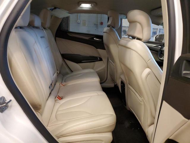 Photo 10 from auction – 2019 LINCOLN MKC with VIN 5LMCJ1C9XKUL02295