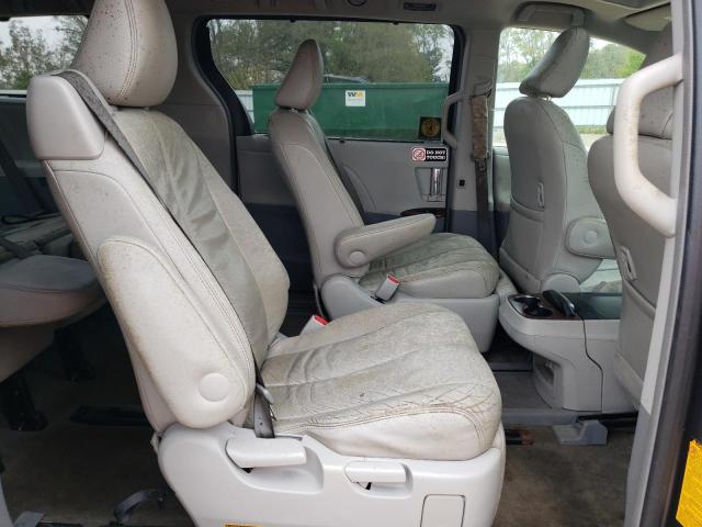 Photo 11 from auction – 2013 TOYOTA SIENNA XLE with VIN 5TDDK3DC0DS067749