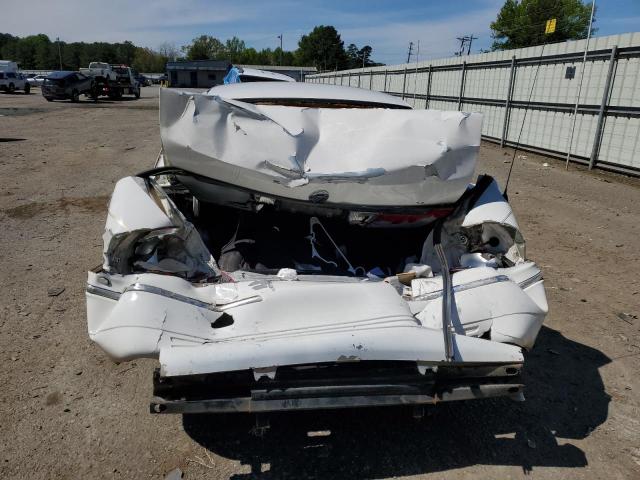 Photo 6 from auction – 2005 MERCURY GRAND MARQ with VIN 2MEFM74W95X666934