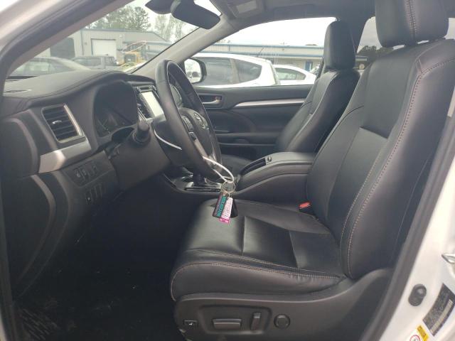 Photo 7 from auction – 2018 TOYOTA HIGHLANDER with VIN 5TDJZRFHXJS544080