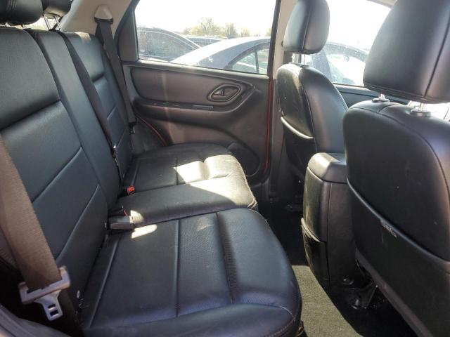 Photo 11 from auction – 2005 FORD ESCAPE LIM with VIN 1FMYU041X5KB01936