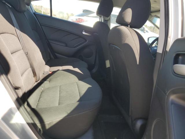 Photo 10 from auction – 2017 KIA FORTE LX with VIN 3KPFK4A74HE073706