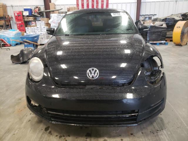 Photo 5 from auction – 2012 VOLKSWAGEN BEETLE with VIN 3VWJX7AT9CM650901