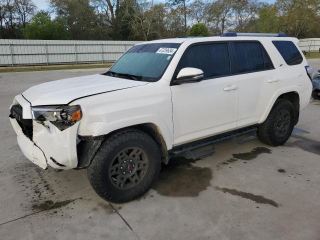 Photo 1 from auction – 2023 TOYOTA 4RUNNER SR with VIN JTEFU5JR6P5291864