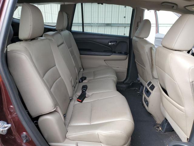 Photo 11 from auction – 2017 HONDA PILOT TOUR with VIN 5FNYF6H95HB018949