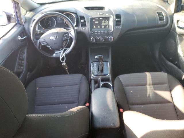 Zdjęcie 8 z aukcji – 2017 KIA FORTE LX z VIN 3KPFL4A71HE088841