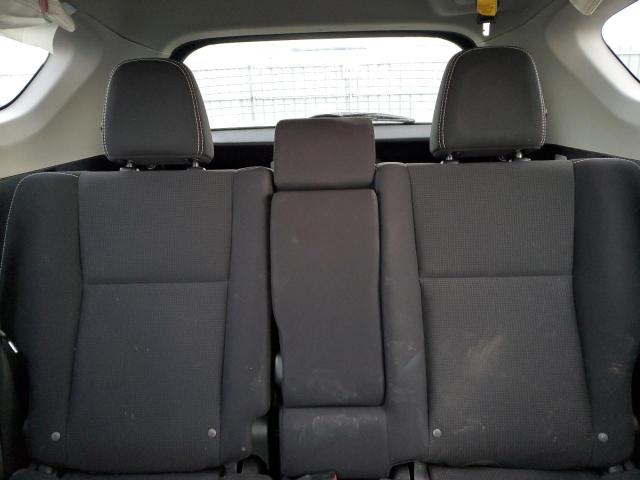 Photo 10 from auction – 2017 TOYOTA RAV4 XLE with VIN 2T3RFREV7HW585620