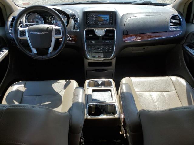 Photo 8 from auction – 2016 CHRYSLER TOWN & COU with VIN 2C4RC1BG3GR280558