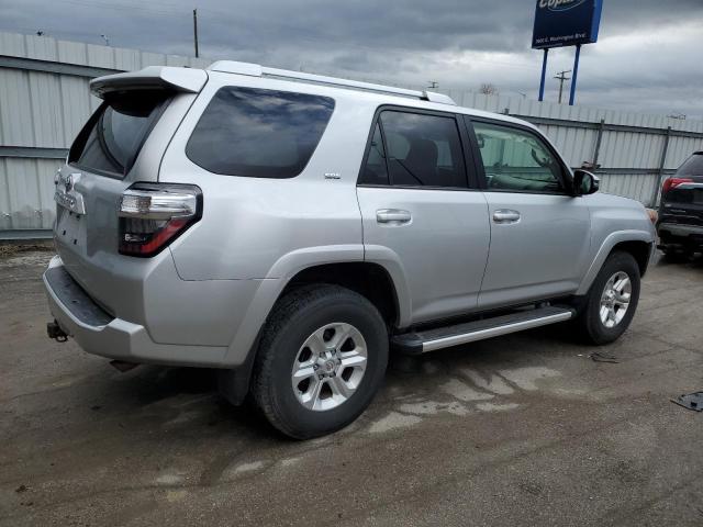 Photo 3 from auction – 2015 TOYOTA 4RUNNER SR with VIN JTEBU5JRXF5205033