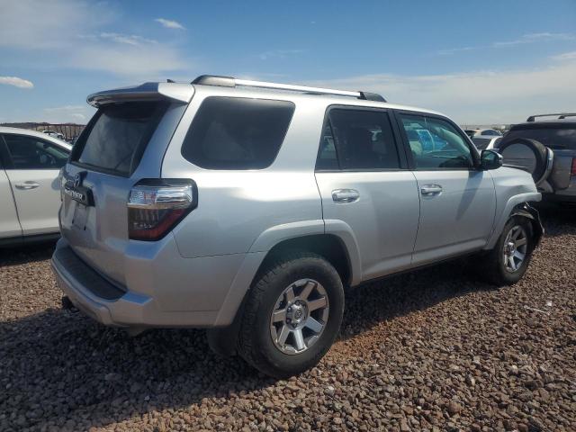 Photo 3 from auction – 2014 TOYOTA 4RUNNER SR with VIN JTEBU5JR6E5197706