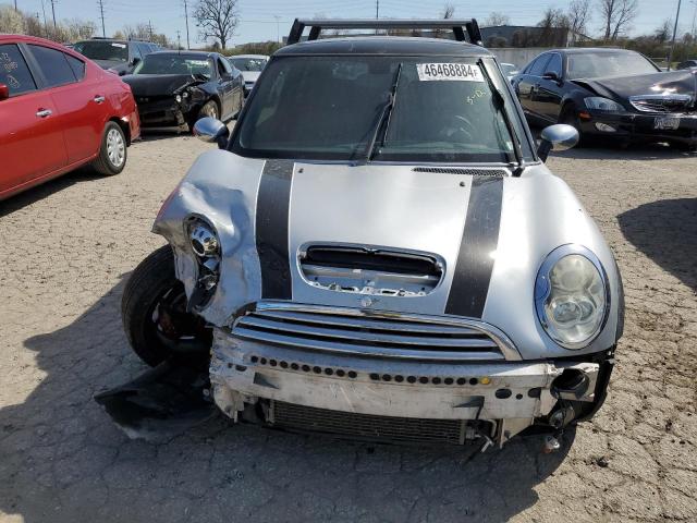 Photo 5 from auction – 2006 MINI COOPER S with VIN WMWRE33536TG99794