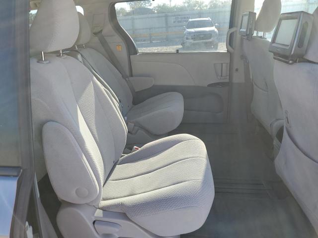 Photo 11 from auction – 2011 TOYOTA SIENNA with VIN 5TDKK3DC6BS094183