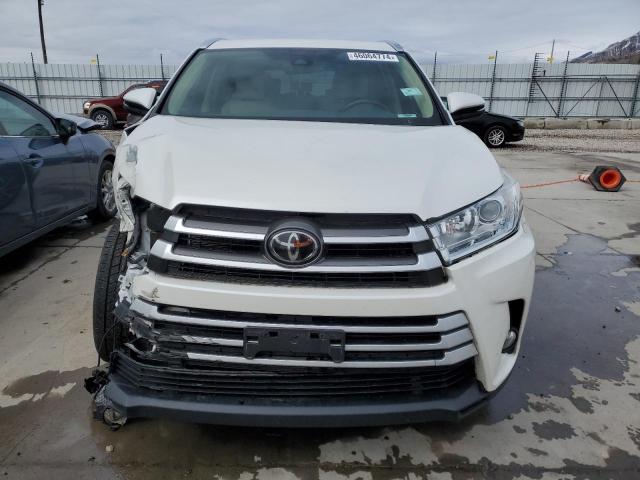 صورة رقم 5 من المزاد - 2018 TOYOTA HIGHLANDER مع VIN 5TDKZRFH0JS541869