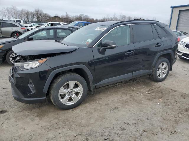 TOYOTA RAV4 XLE 2019 with VIN 2T3P1RFV4KC024904 - Photo from auction