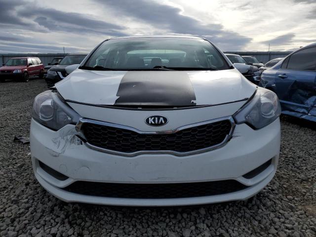 Photo 5 from auction – 2016 KIA FORTE LX with VIN KNAFK4A60G5524399
