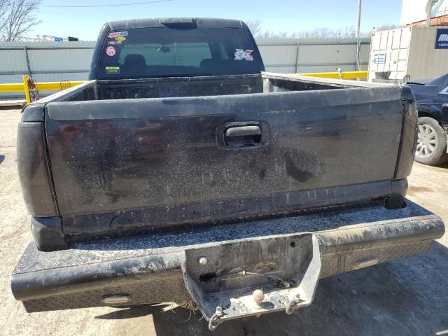 Photo 6 from auction – 2004 CHEVROLET SILVERADO with VIN 1GCHC23254F206615
