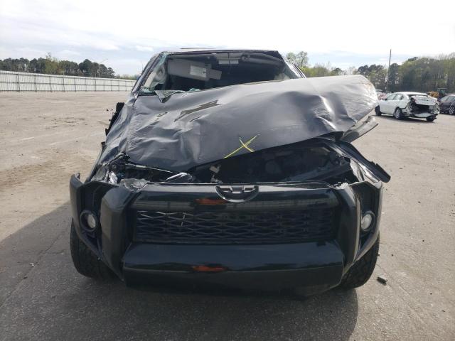 Photo 5 from auction – 2018 TOYOTA 4RUNNER SR with VIN JTEBU5JR8J5555656