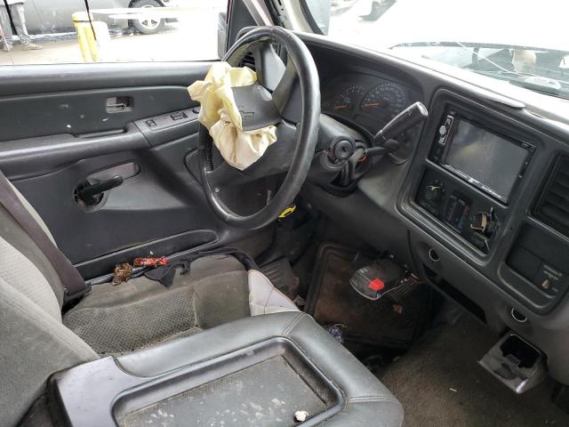 Photo 7 from auction – 2004 CHEVROLET SILVERADO with VIN 1GCHK29UX4E170454