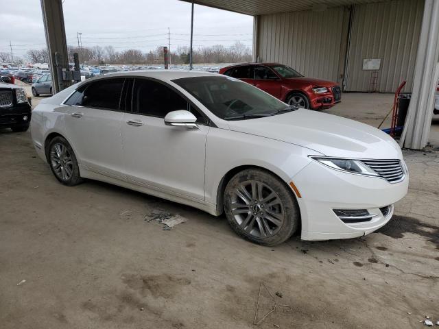 Photo 4 from auction – 2015 LINCOLN MKZ with VIN 3LN6L2G92FR617356