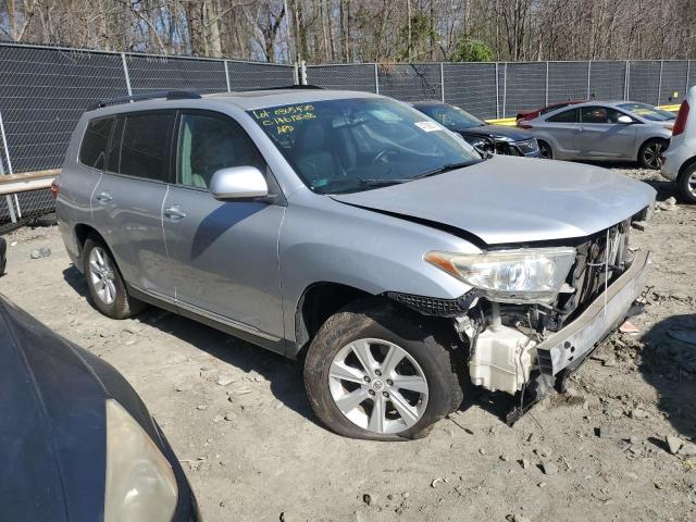 Photo 4 from auction – 2011 TOYOTA HIGHLANDER with VIN 5TDZK3EH1BS041920
