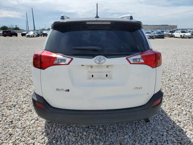 Photo 6 from auction – 2015 TOYOTA RAV4 XLE with VIN JTMWFREV0FJ049140