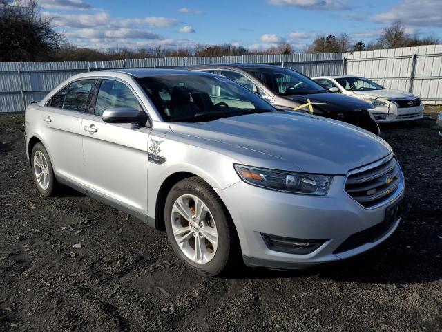 Photo 4 from auction – 2016 FORD TAURUS SEL with VIN 1FAHP2E84GG154095