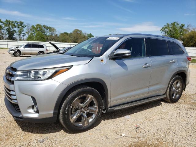 TOYOTA HIGHLANDER 2017 with VIN 5TDYZRFH2HS206603 - Photo from auction