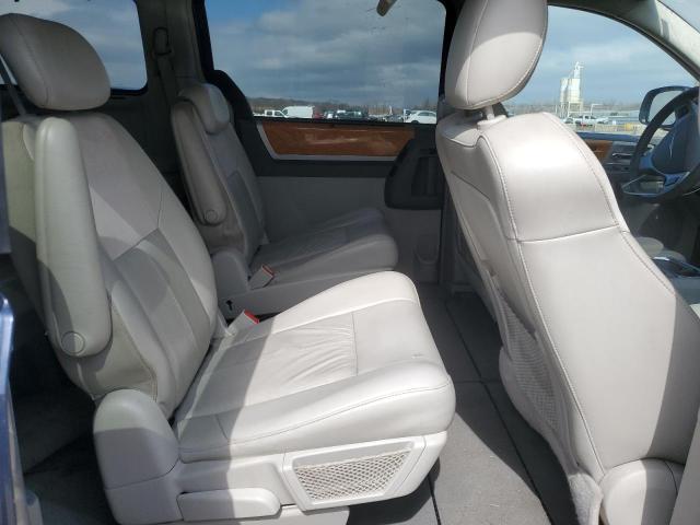 Photo 11 from auction – 2009 CHRYSLER TOWN & COU with VIN 2A8HR64X59R631132