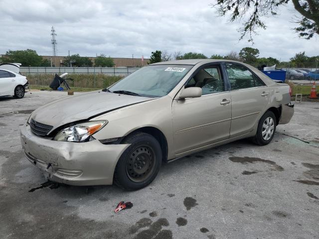 TOYOTA CAMRY LE 2003 مع رقم تعريف المركبة 4T1BE32K83U223003 - صورة من المزاد