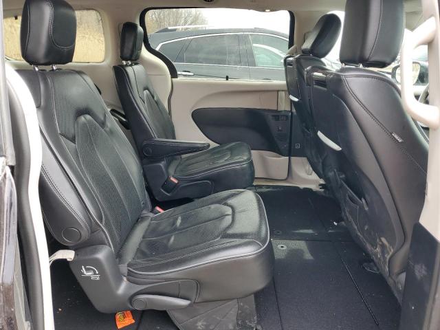 Photo 11 from auction – 2019 CHRYSLER PACIFICA L with VIN 2C4RC1GG2KR627623