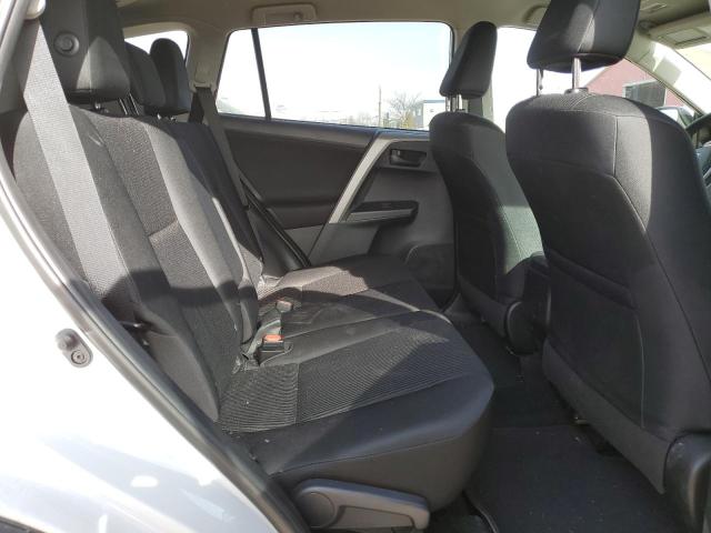 Photo 11 from auction – 2018 TOYOTA RAV4 LE with VIN 2T3BFREV4JW749395
