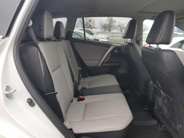 Photo 10 from auction – 2017 TOYOTA RAV4 LIMIT with VIN 2T3DFREV6HW569712