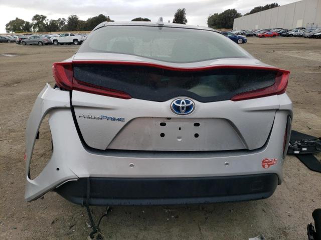 Photo 6 from auction – 2017 TOYOTA PRIUS PRIM with VIN JTDKARFP5H3023329