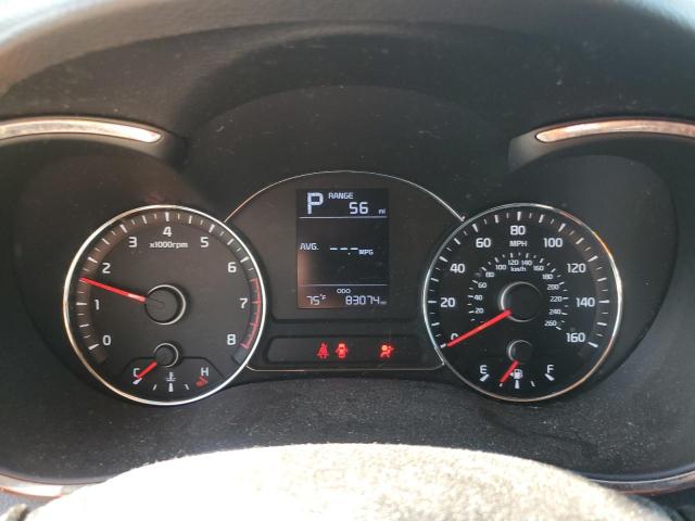 Photo 9 from auction – 2017 KIA FORTE LX with VIN 3KPFK4A70HE095136