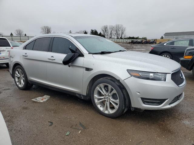 Zdjęcie 4 z aukcji – 2013 FORD TAURUS SHO z VIN 1FAHP2KT2DG128017
