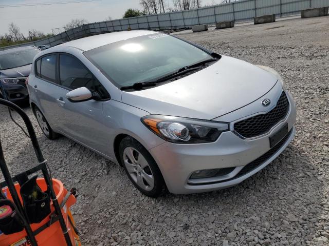 Photo 4 from auction – 2016 KIA FORTE LX with VIN KNAFK5A83G5647749