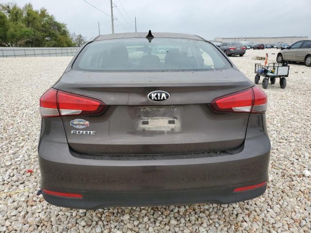 Photo 6 from auction – 2017 KIA FORTE LX with VIN 3KPFK4A75HE138692