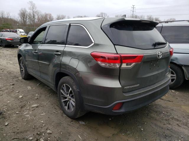 Photo 2 from auction – 2018 TOYOTA HIGHLANDER with VIN 5TDJZRFH8JS497258