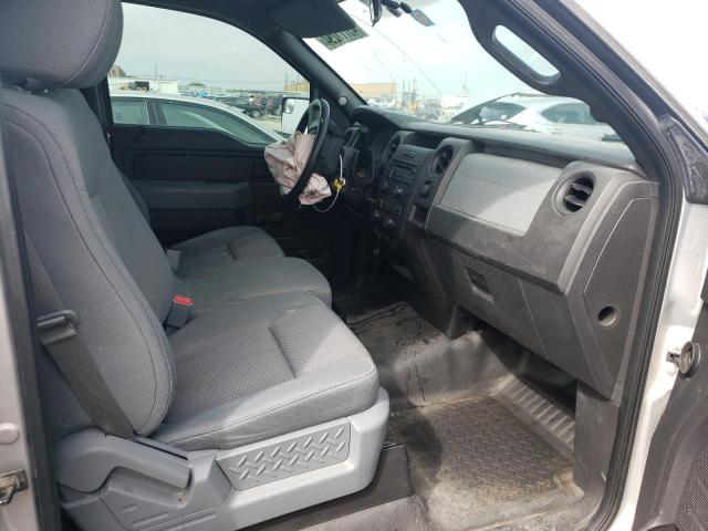 Foto 8 de la subasta – 2013 FORD F150 con VIN 1FTMF1CM8DKF94092