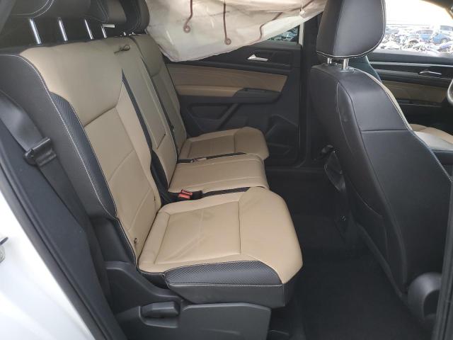 Photo 10 from auction – 2023 VOLKSWAGEN ATLAS CROS with VIN 1V2WC2CA1PC206825