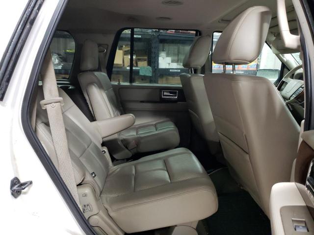 Photo 11 from auction – 2011 LINCOLN NAVIGATOR with VIN 5LMJJ2J54BEJ07820