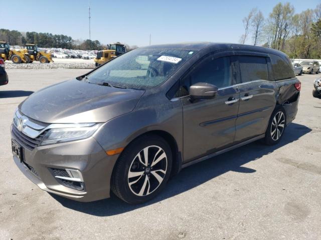 HONDA ODYSSEY EL 2018 with VIN 5FNRL6H92JB045898 - Photo from auction