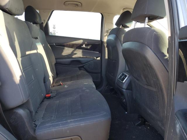 Photo 10 from auction – 2018 KIA SORENTO LX with VIN 5XYPGDA59JG373738