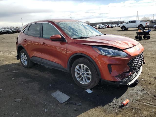 Photo 4 from auction – 2020 FORD ESCAPE SE with VIN 1FMCU9G6XLUA51949