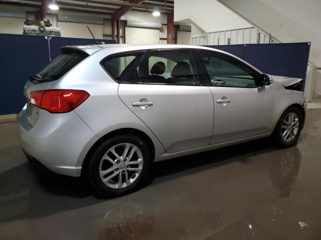 Foto 3 de la subasta – 2012 KIA FORTE EX con VIN KNAFU5A20C5597893