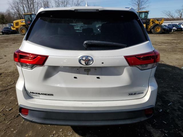 Photo 6 from auction – 2017 TOYOTA HIGHLANDER with VIN 5TDJZRFH8HS476386